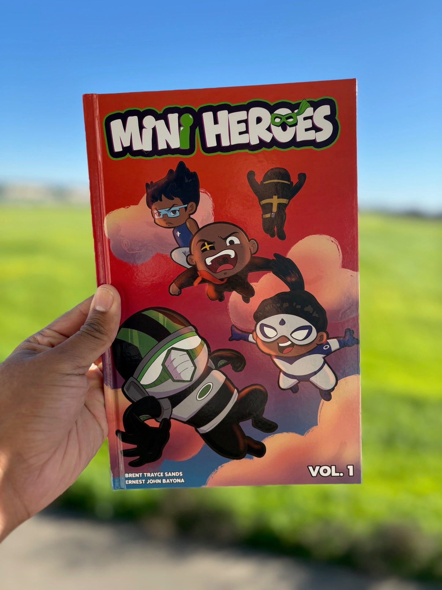 Mini Heroes (Hard Cover)